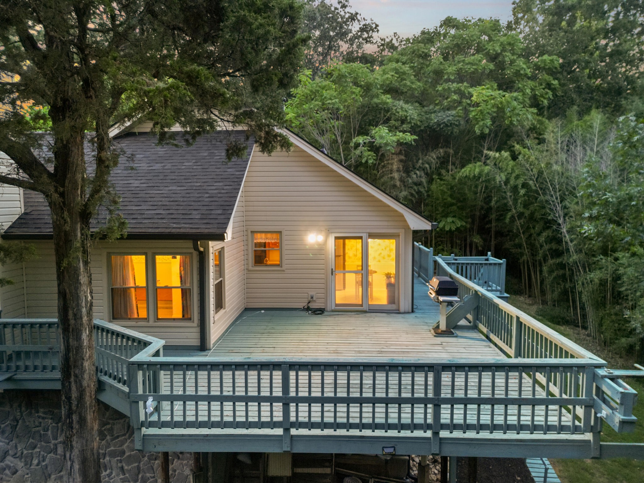 6400 Ridge Lake Road