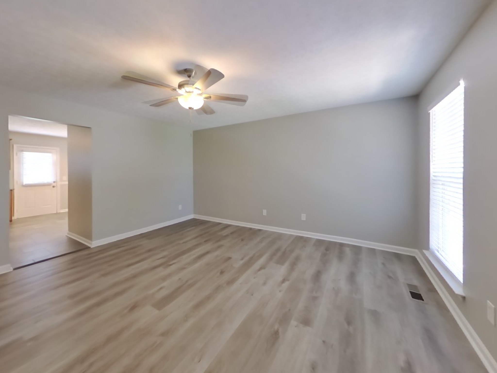 129 Phillip Dr