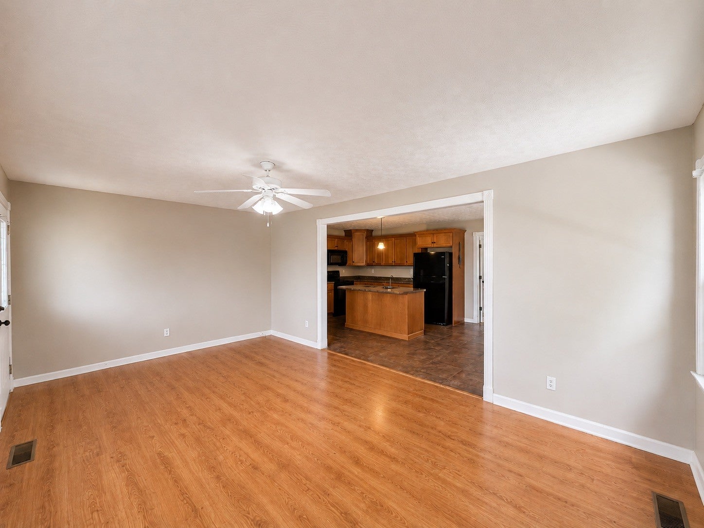 117 Elaine Ct