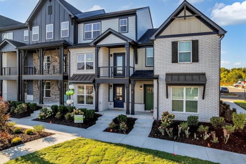 Photo of 610 Granbury Pvt Drive, Hendersonville, TN 37075 (MLS # 3612819)