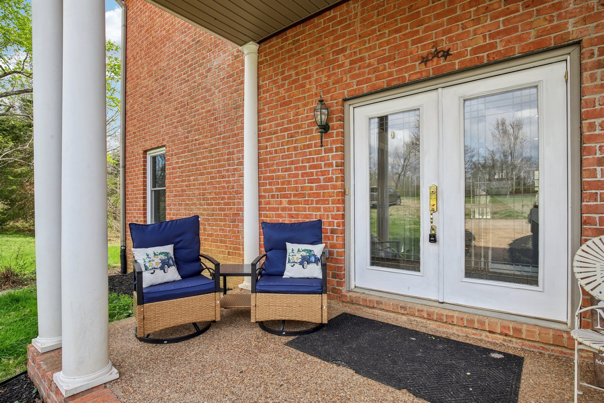 150 J W Thompson Road N