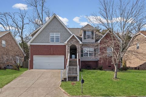 1812 Woodland Pointe Dr Nashville TN 37214