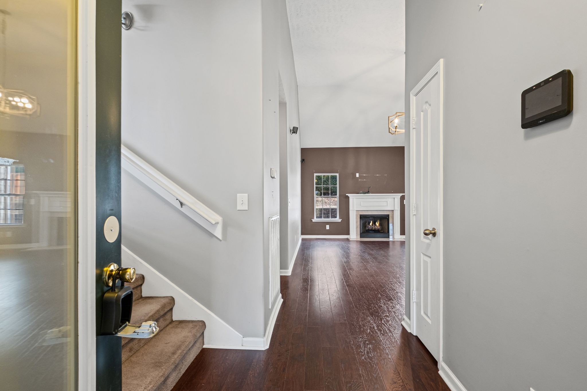 1812 Woodland Pointe Dr