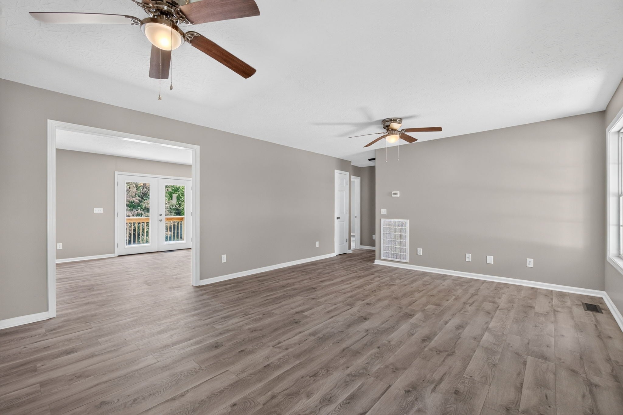 1449 Biltmore Cir
