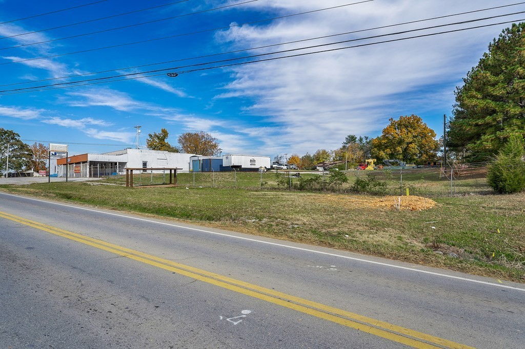 1470 S Jefferson Ave