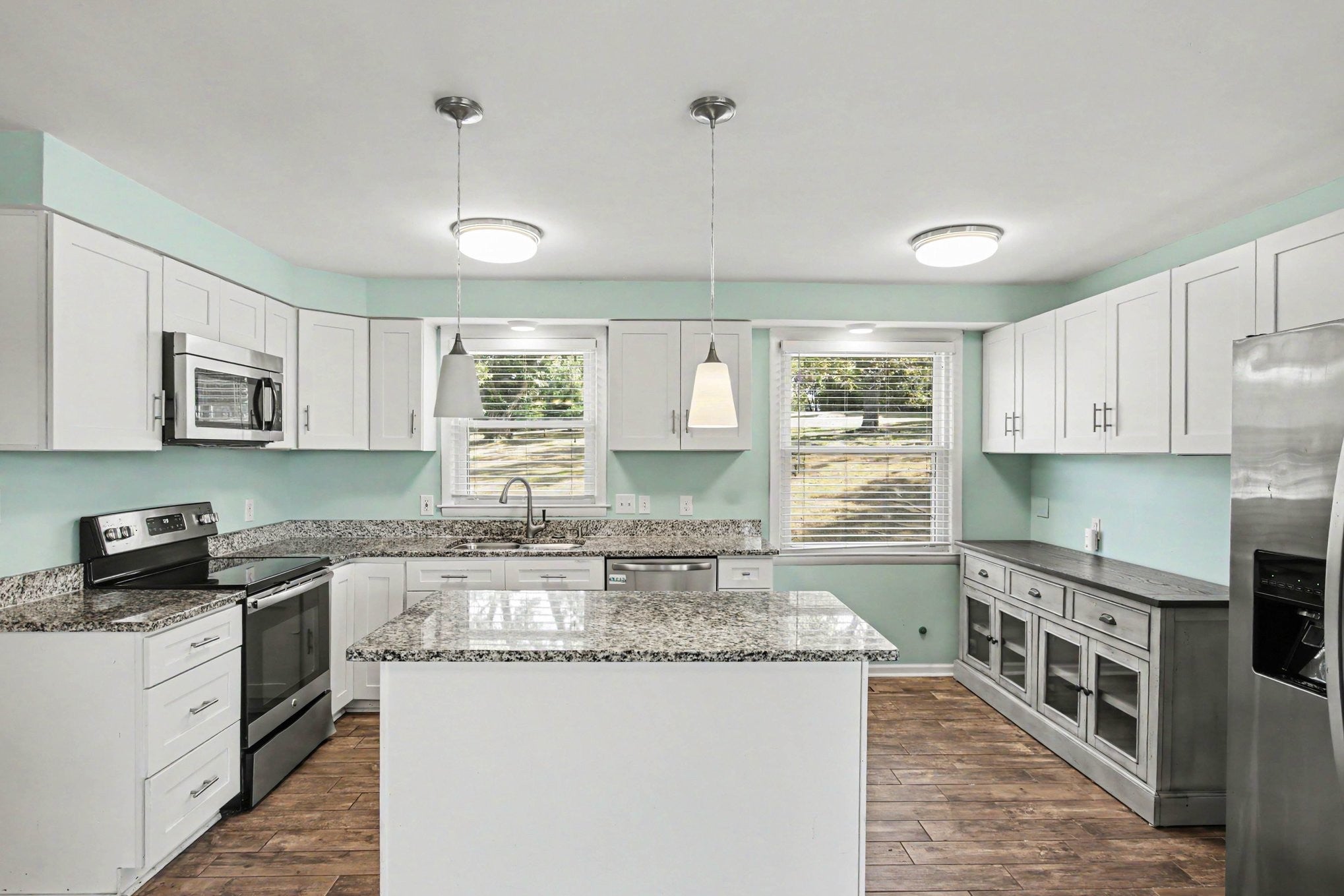 2813 McGavock Pike