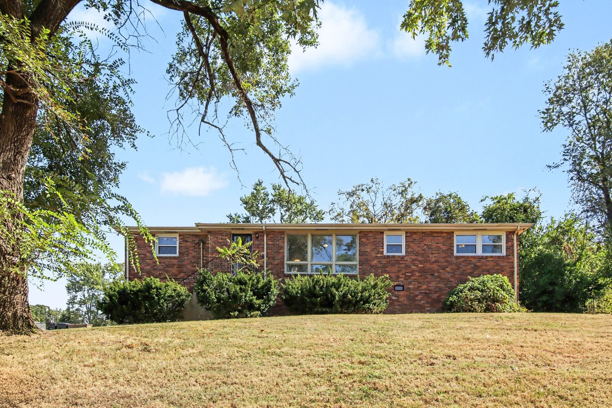 3.0-bed rental at 2813 Mcgavock Pike