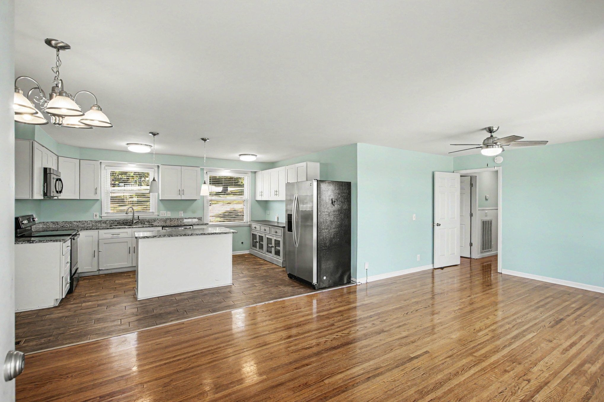 2813 McGavock Pike