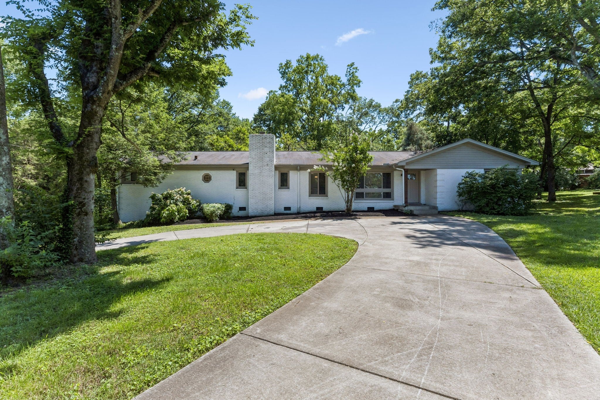 4-bed listing at 4425 Prescott Rd, Nashville