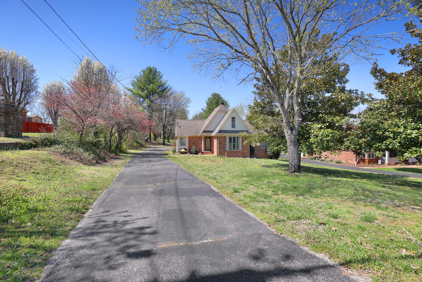 1070 Cliff White Rd