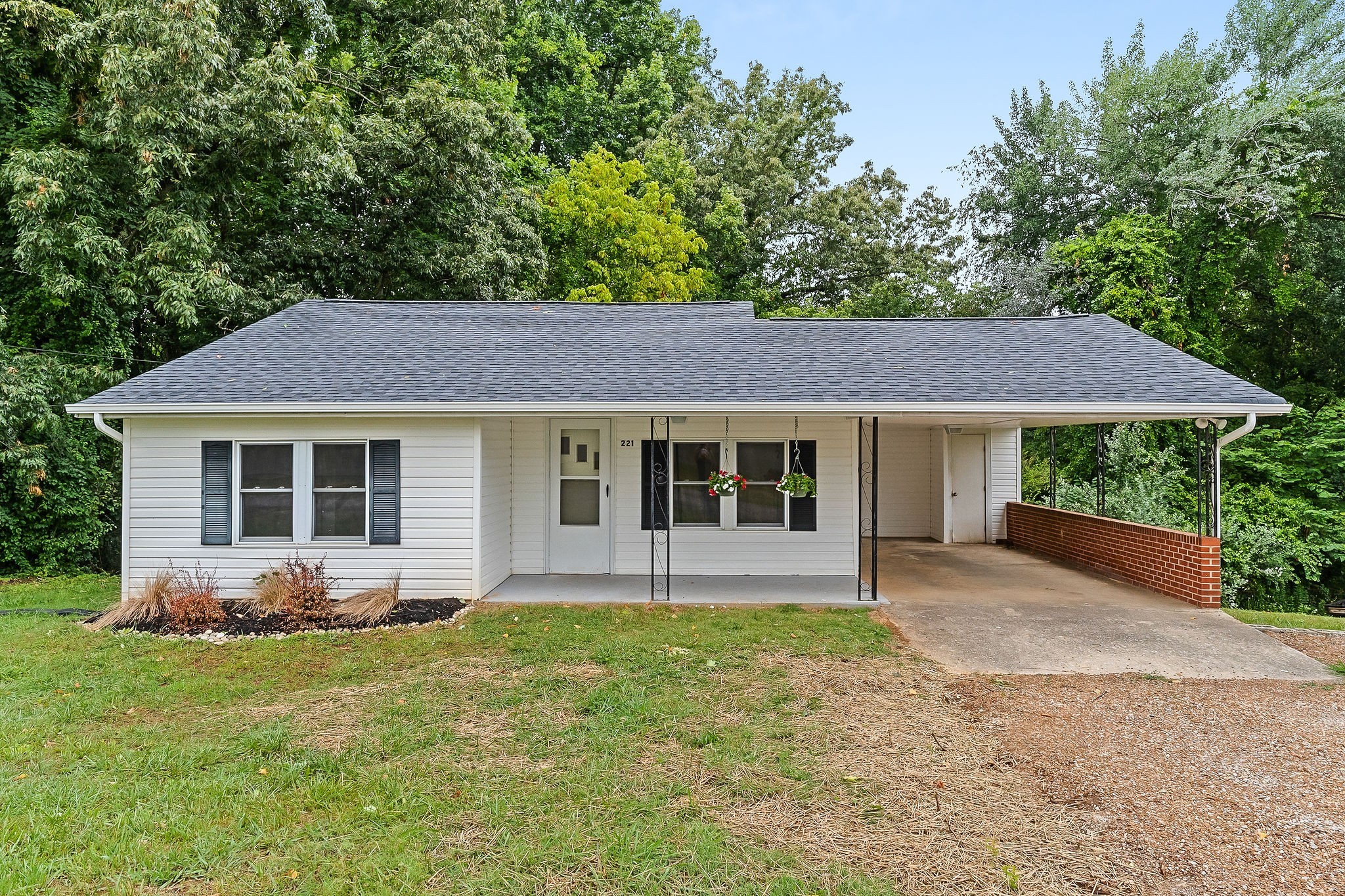 View Cookeville, TN 38501 house