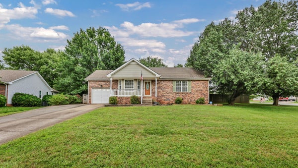 3722 MISTY WAY, CLARKSVILLE, TN 37042 - Image edc2fdc7775fccde24cb0455809b7e89/2302866331