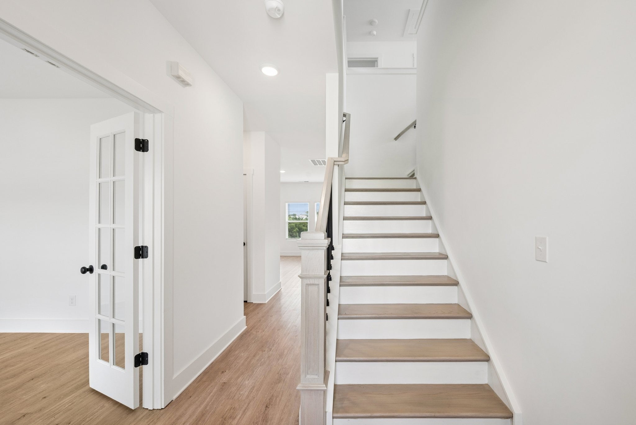 306 Strong Street