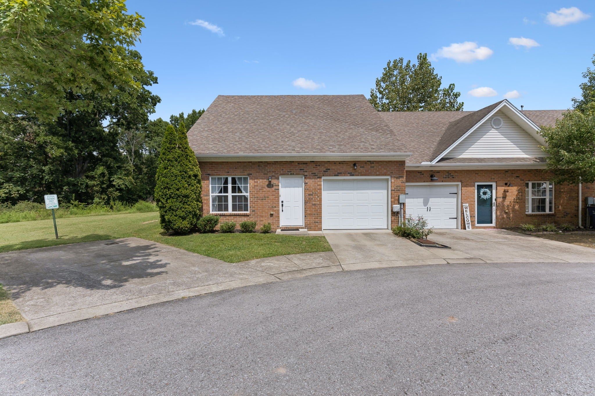 155 Canton Ct