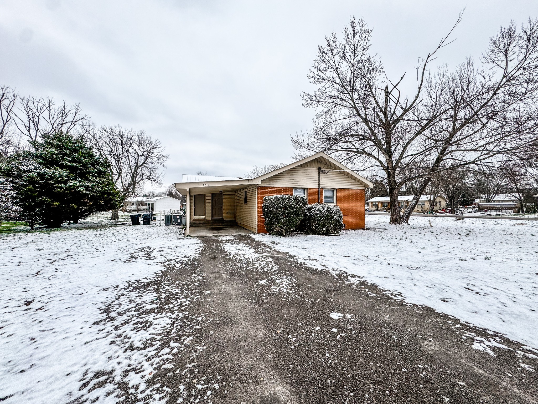 2010 Bartway Dr