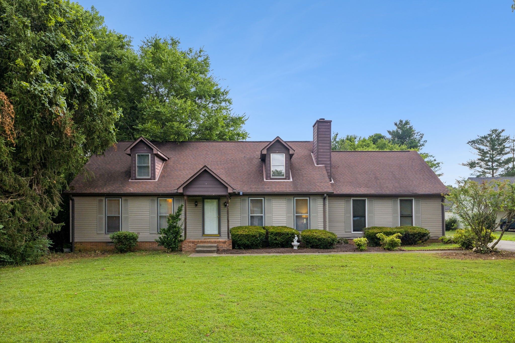 4651 Cynthia Ln