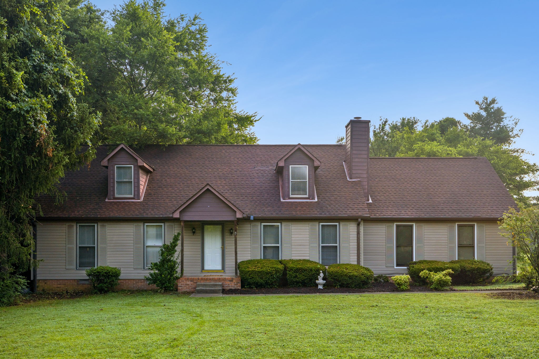 4651 Cynthia Ln
