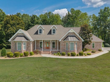 169 Grace Haven Ln Lynchburg TN 37352