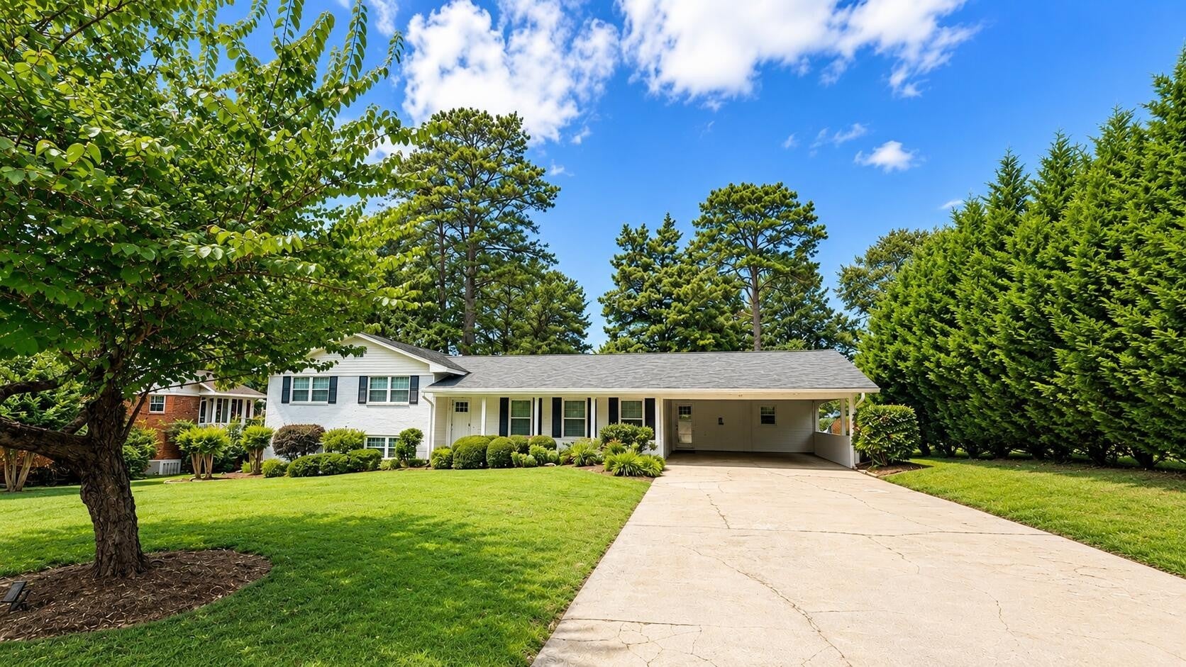 3005 Oakland Drive NW
