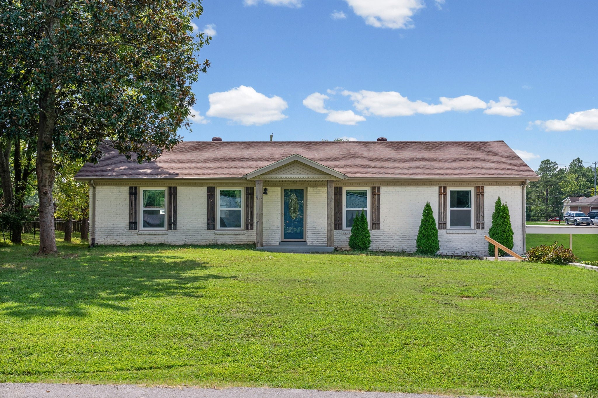118 Johnson Cir