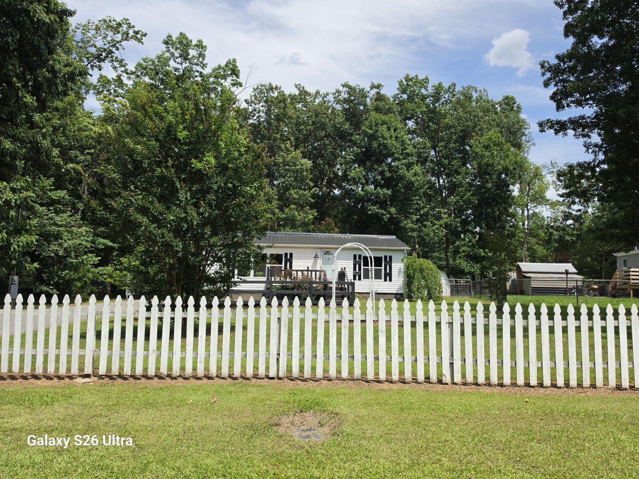 1361 Lakeshore Dr