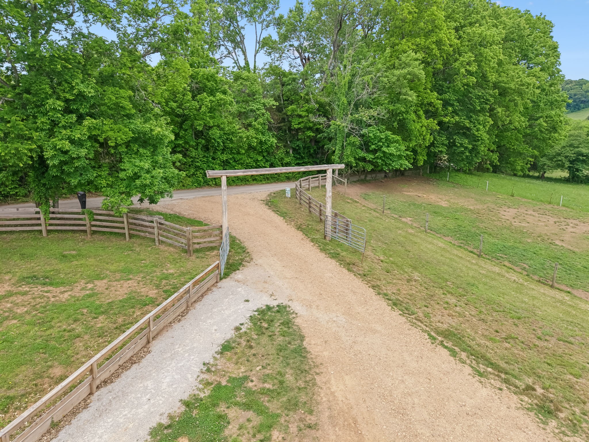 950 Old Agnew Rd
