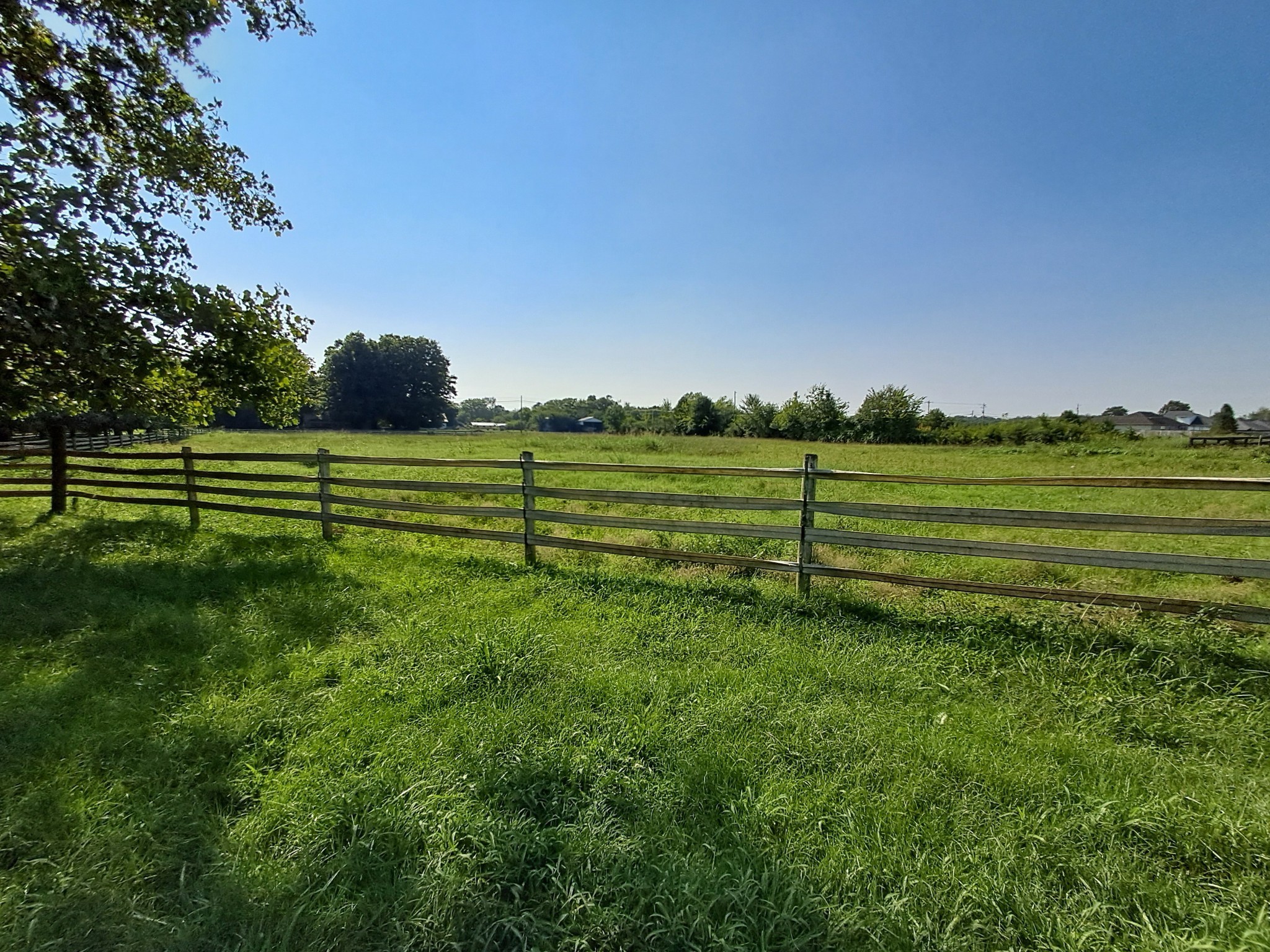 1211 Old Highway 99