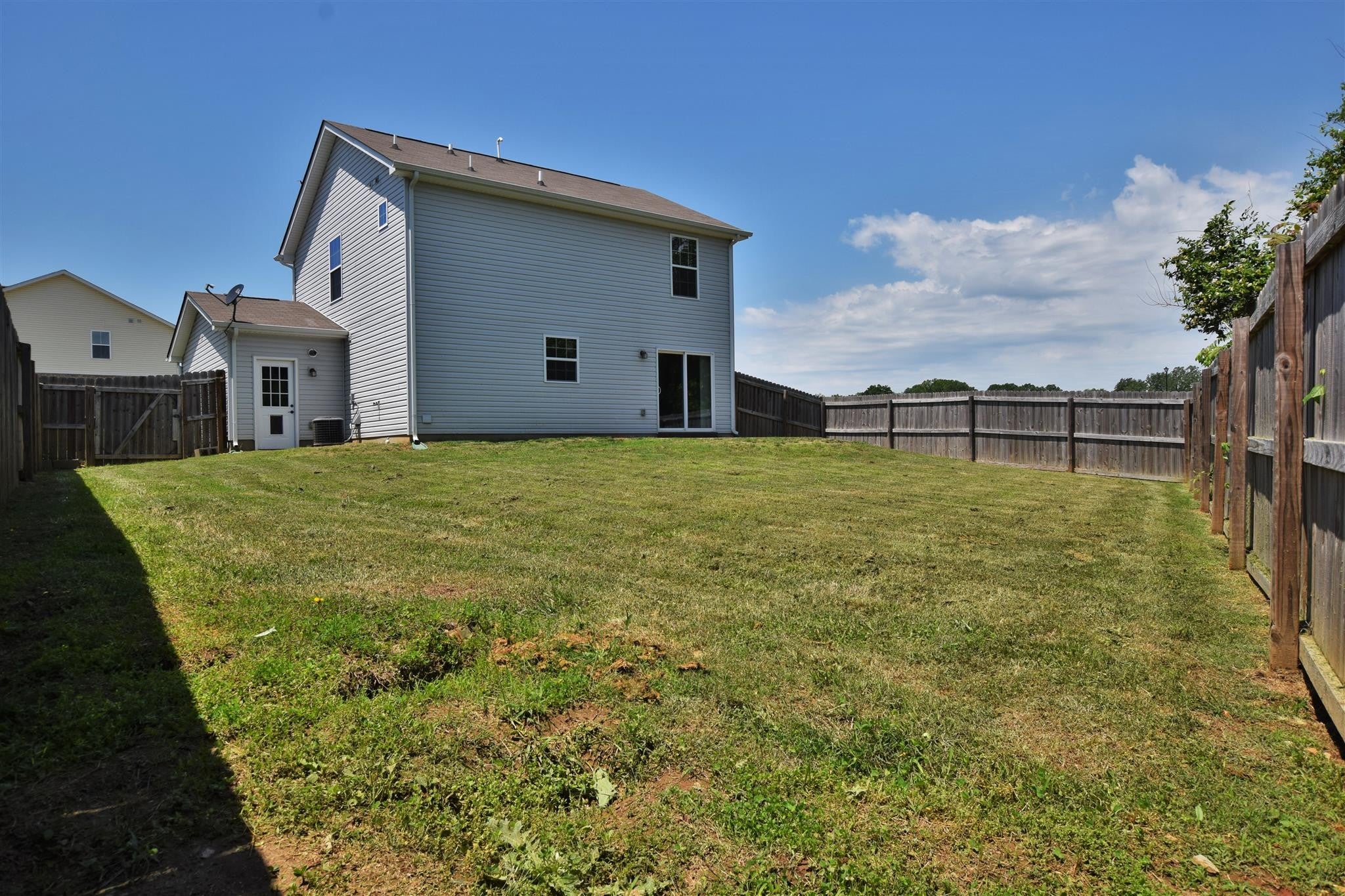 1022 Solomon Ln