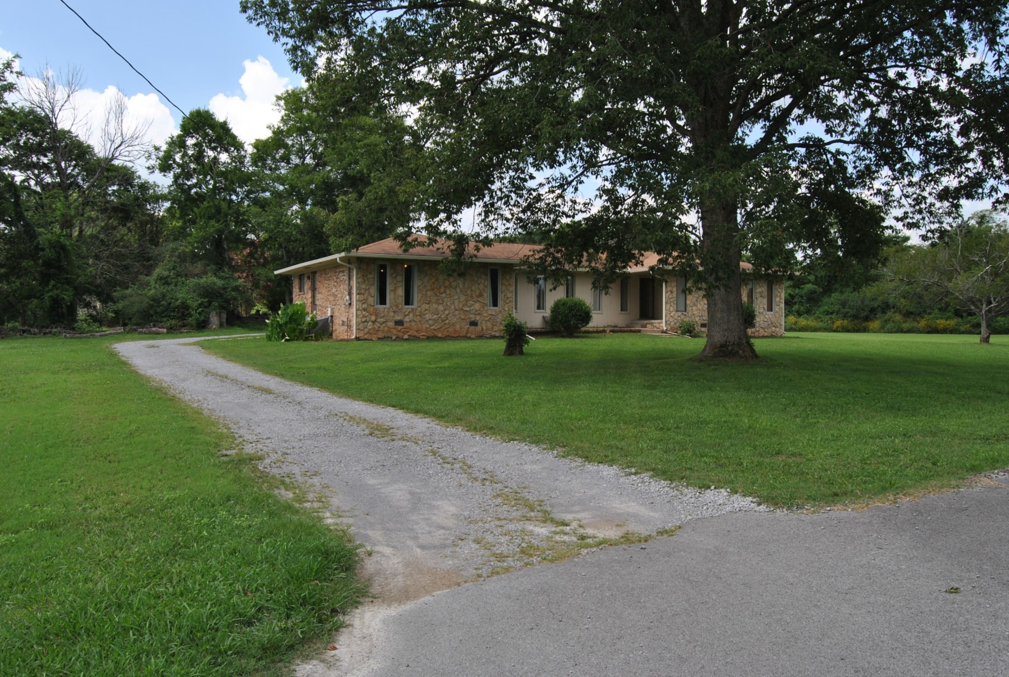 1201 Cranberry Dr