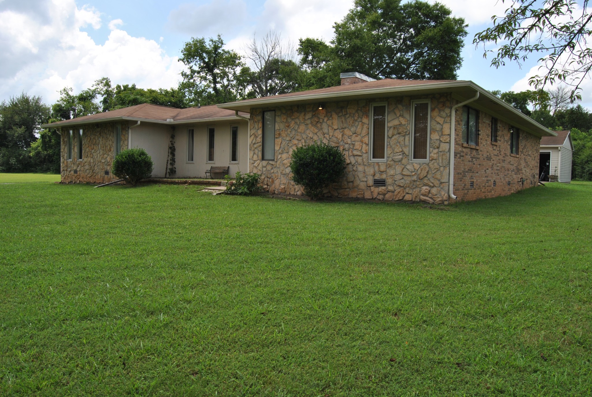 1201 Cranberry Dr