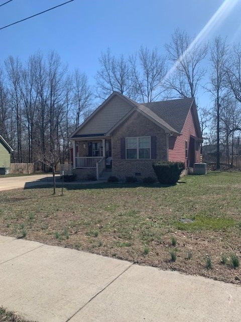 109 Tanesha Ct Portland TN 37148