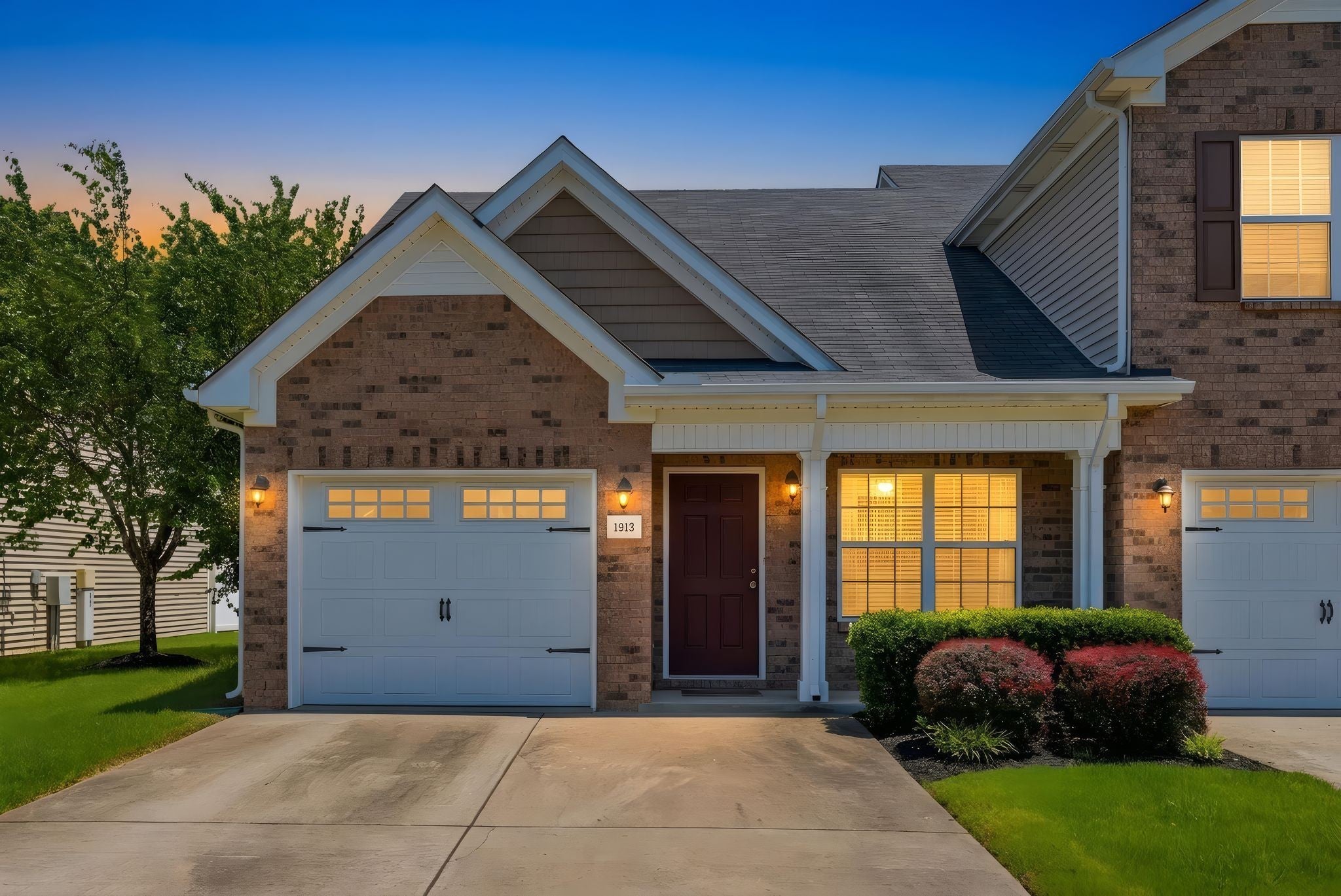 1913 Calydon Ct