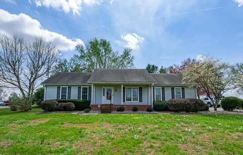 Photo of 147 Flynn Rd, Gallatin, TN 37066 (MLS # 3167616)