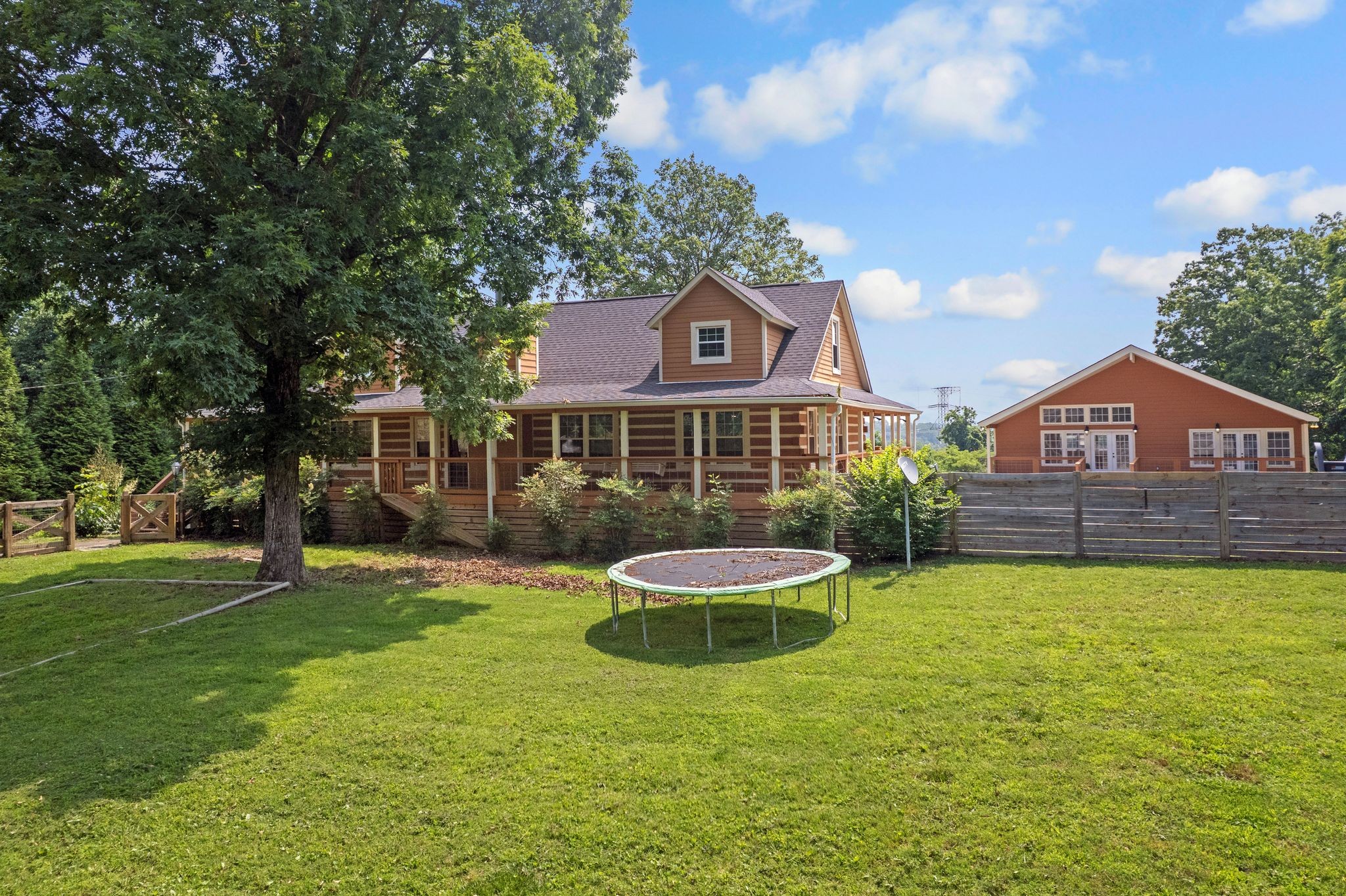5533 Old Sams Creek Rd