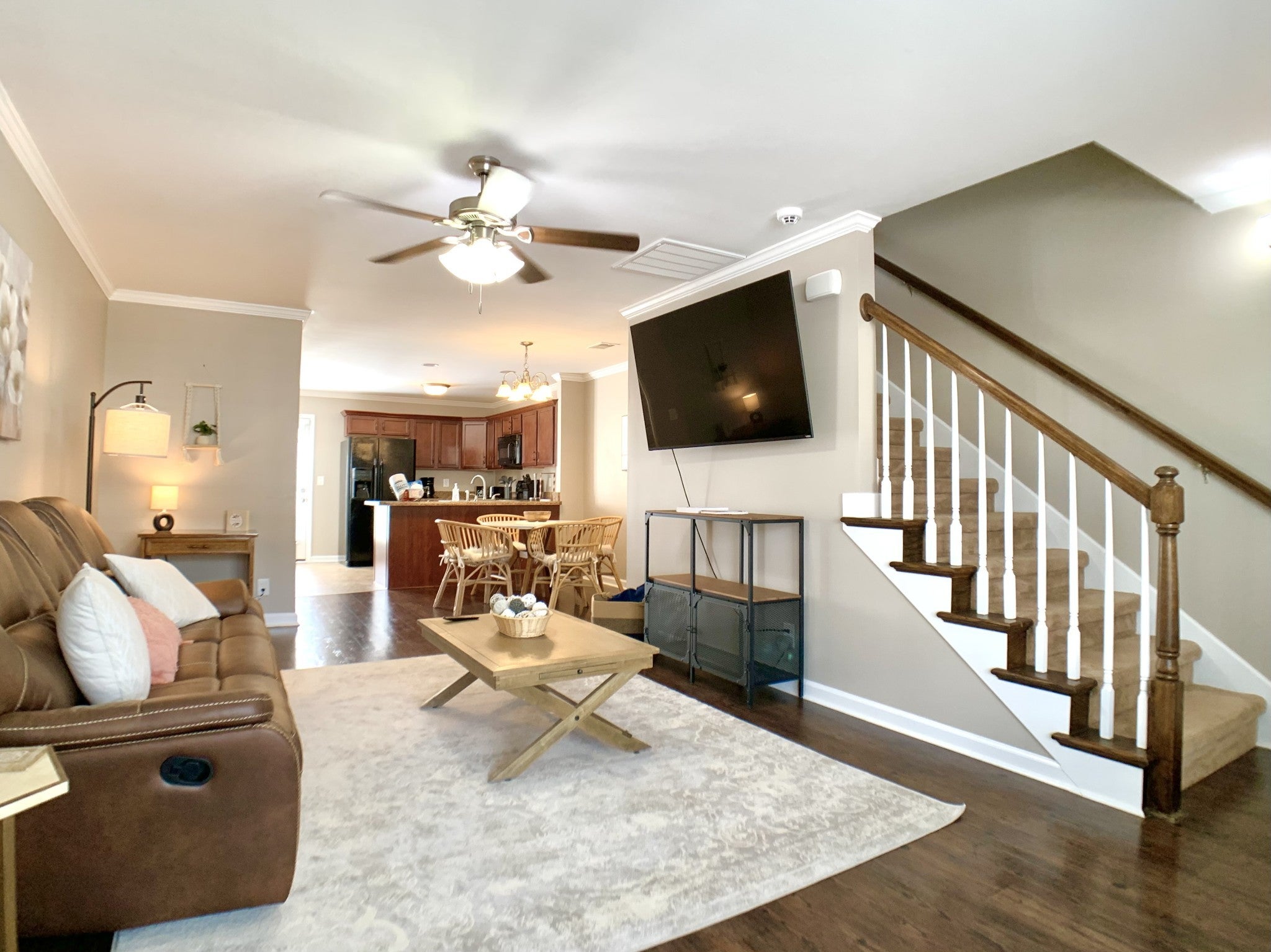 308 Sam Houston Cir