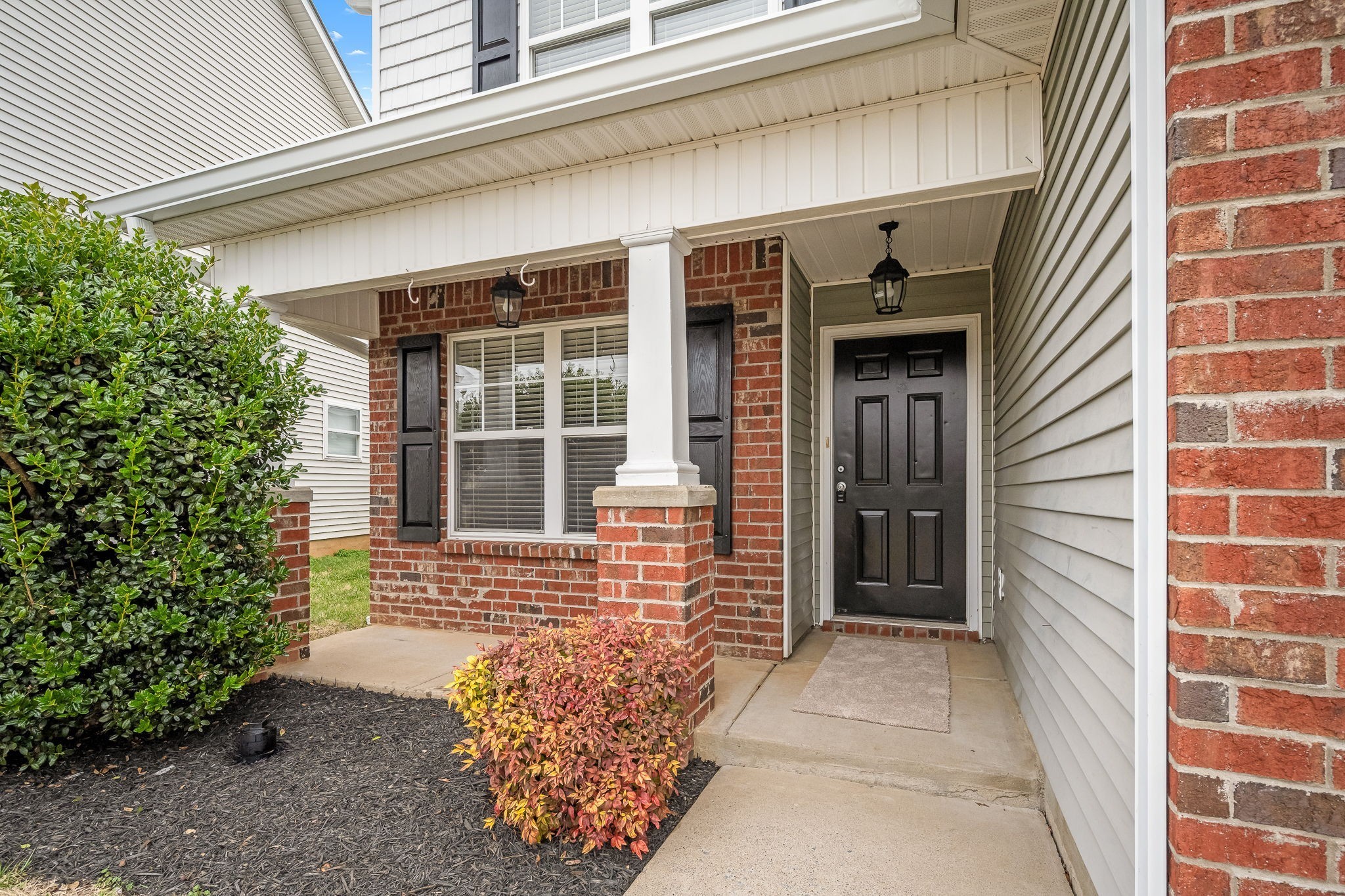 1422 Beaconcrest Cir