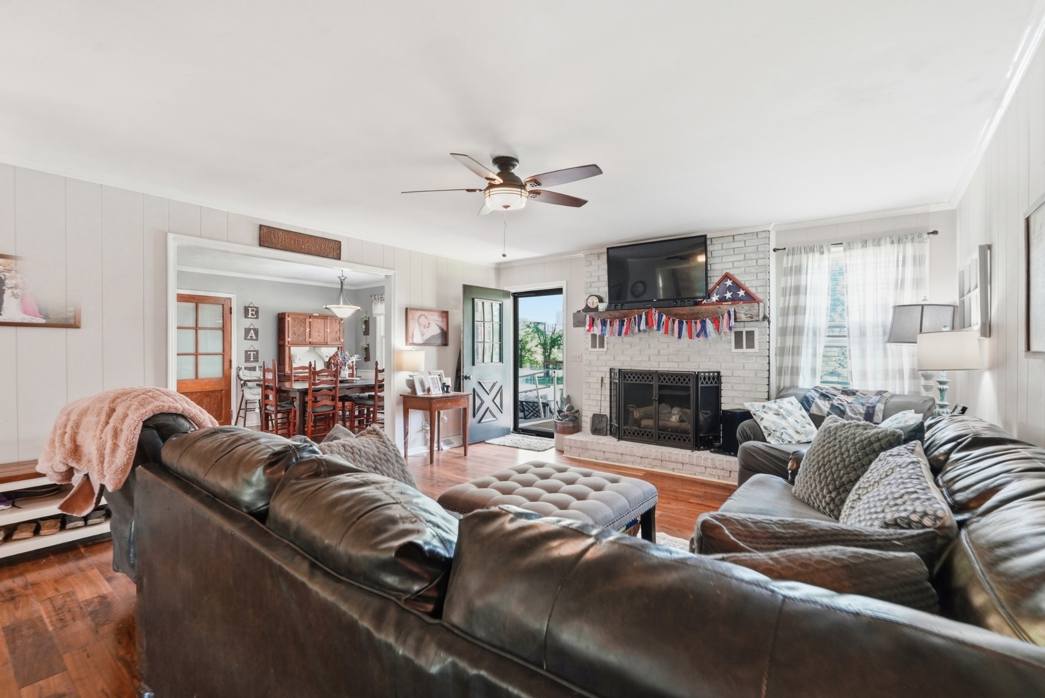 1512 Smith Dr