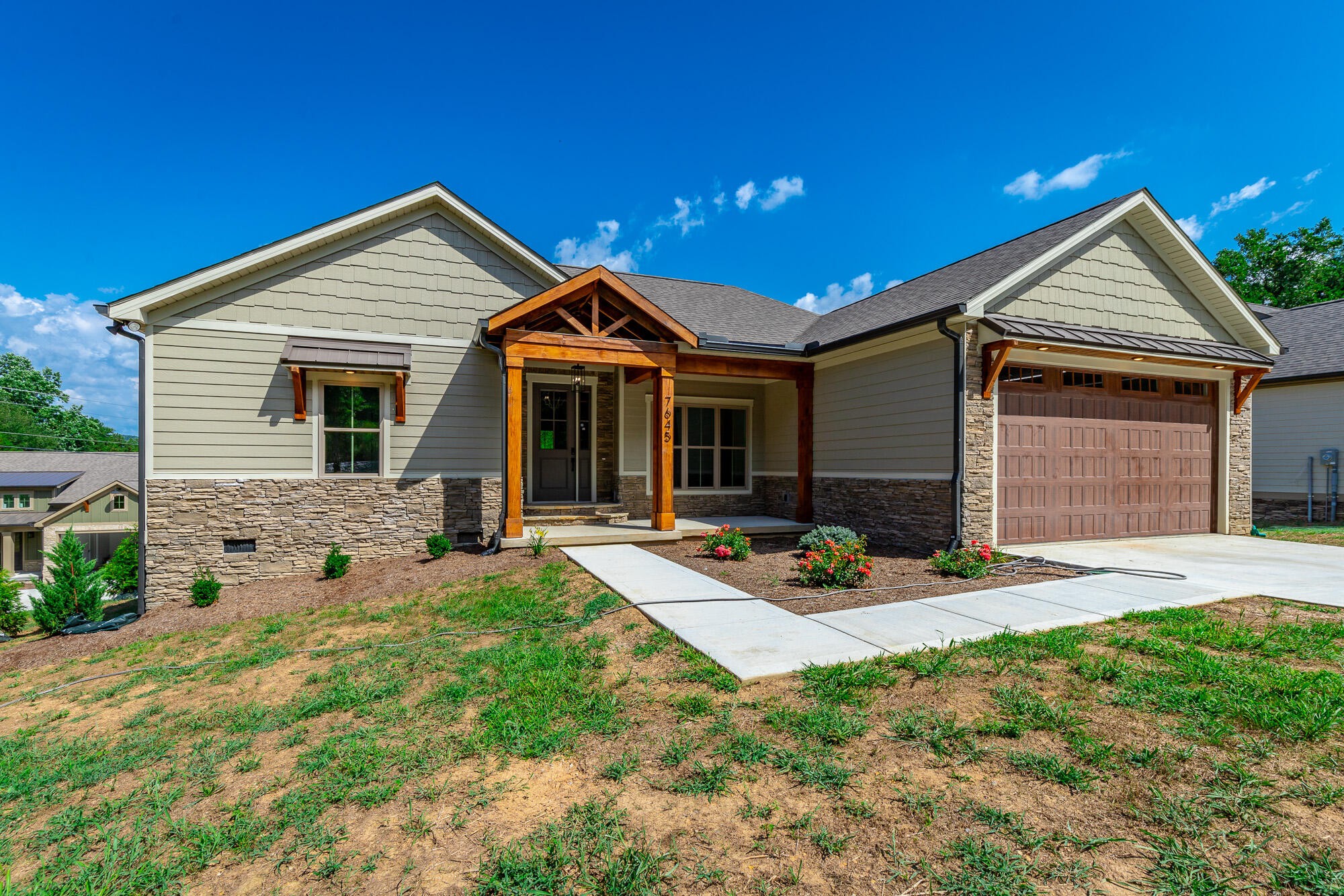 7645 Grasshopper Road