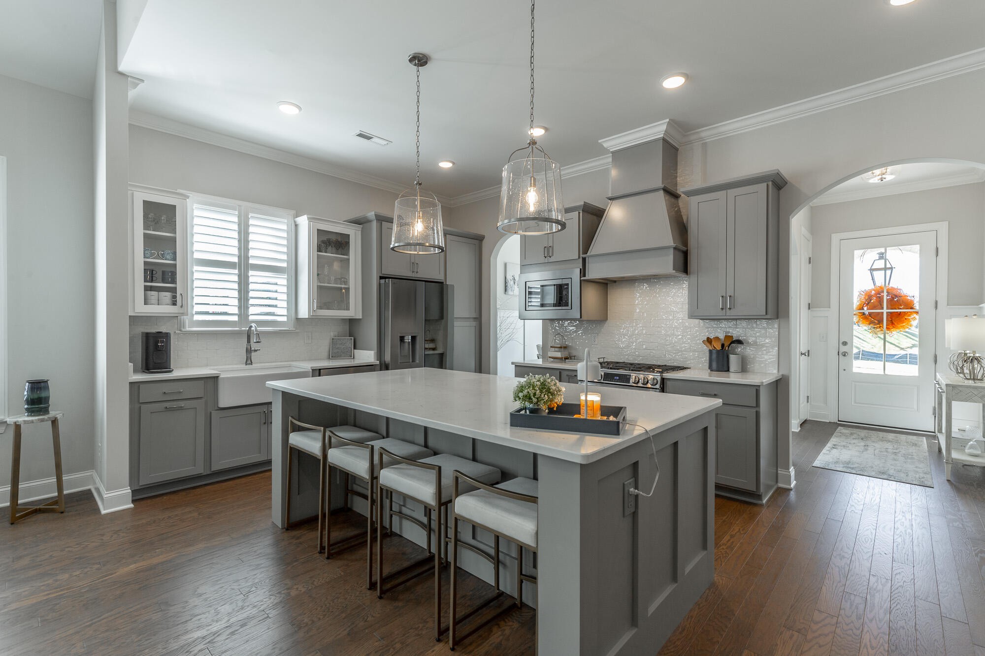 1949 Farmstead Drive