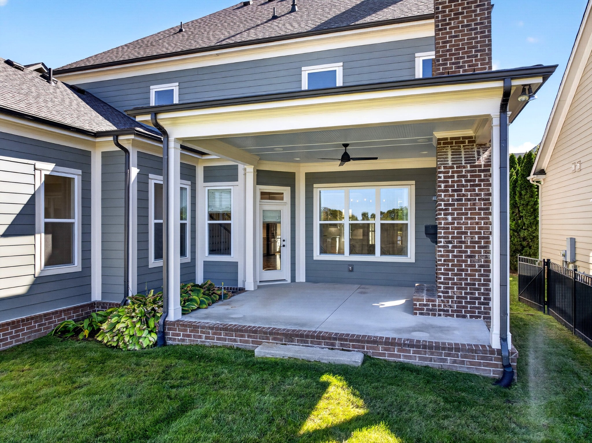480 Avon River Rd