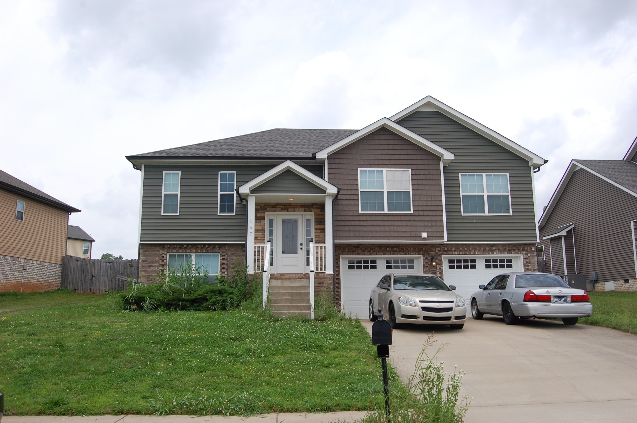 467 Mirren Cir