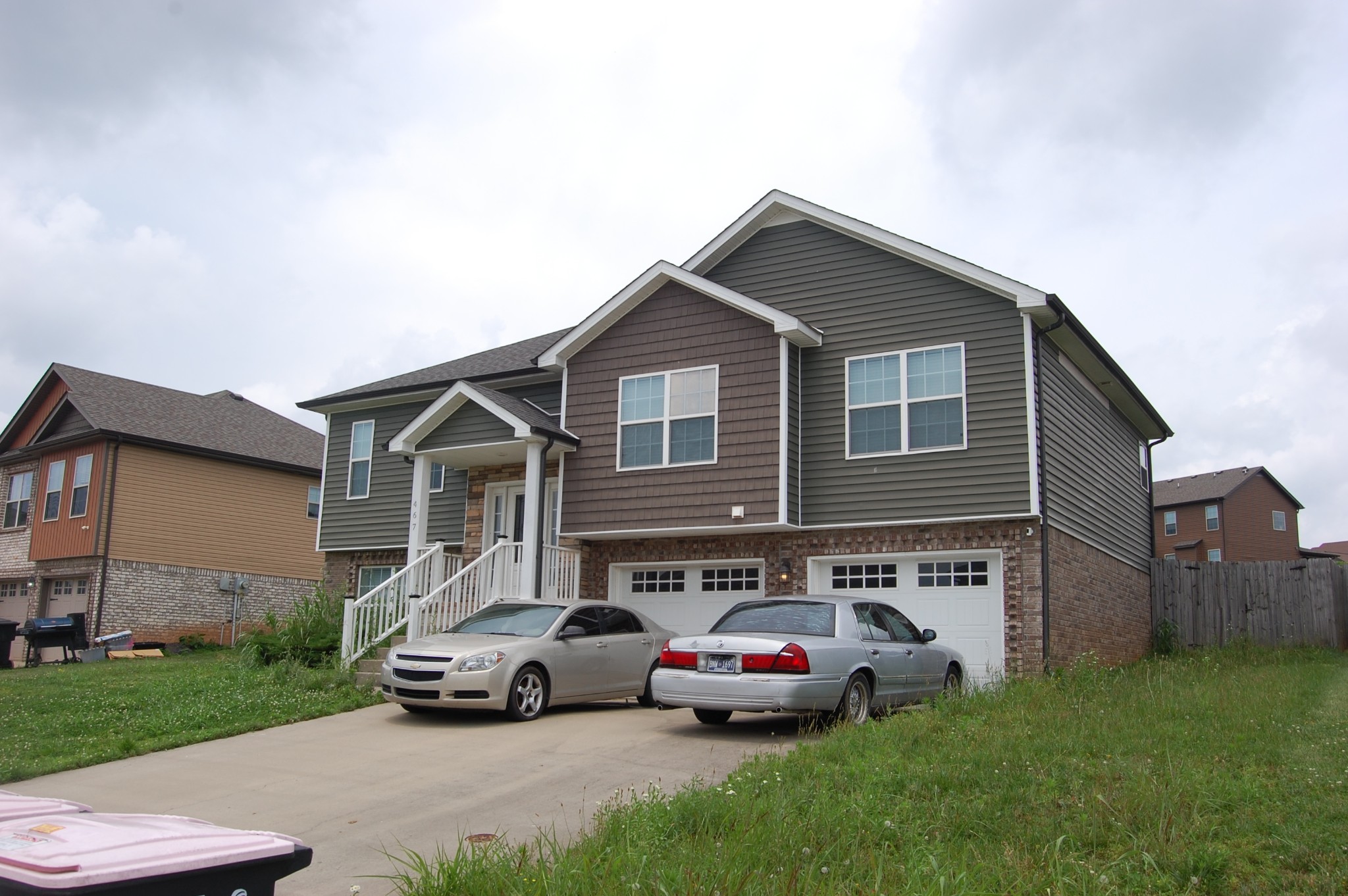 467 Mirren Cir