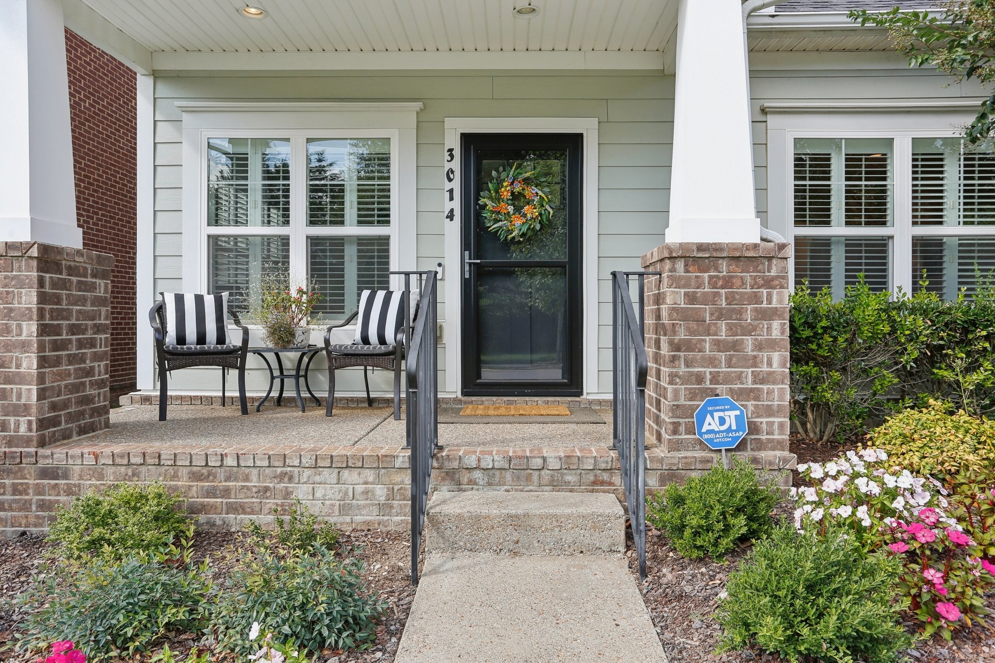 3014 Mainstream Drive