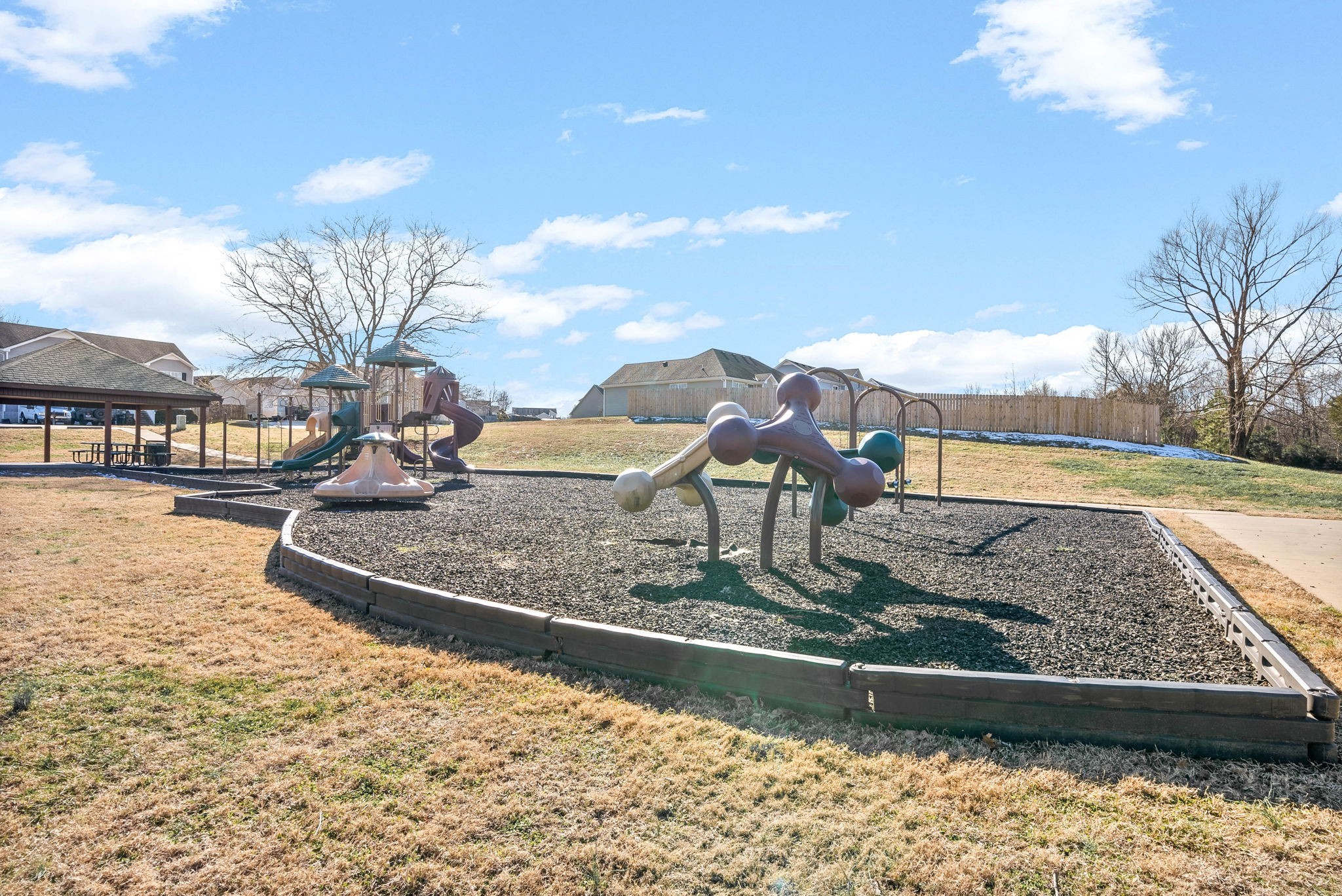 Clarksville, Tennessee 37042, United States, 4 Bedrooms Bedrooms, ,3 BathroomsBathrooms,Residential,Active,110670