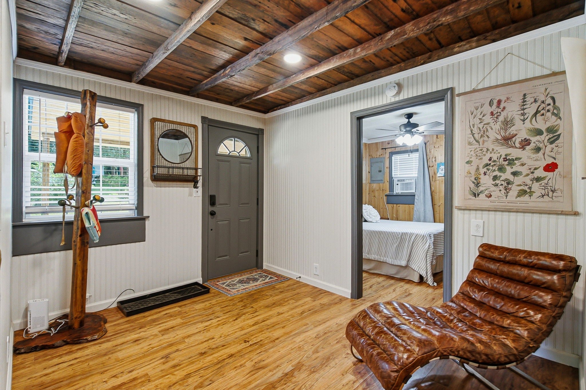 100 Breeze Inn Rd