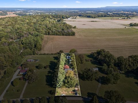 296 Penile Dr Decherd TN 37324