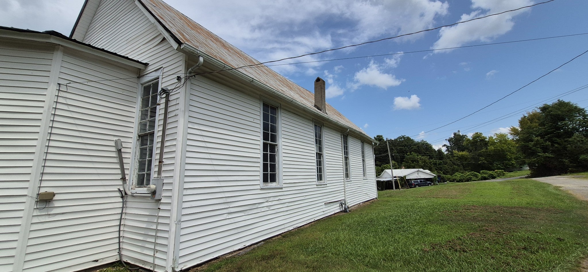 186 Columbia Ave