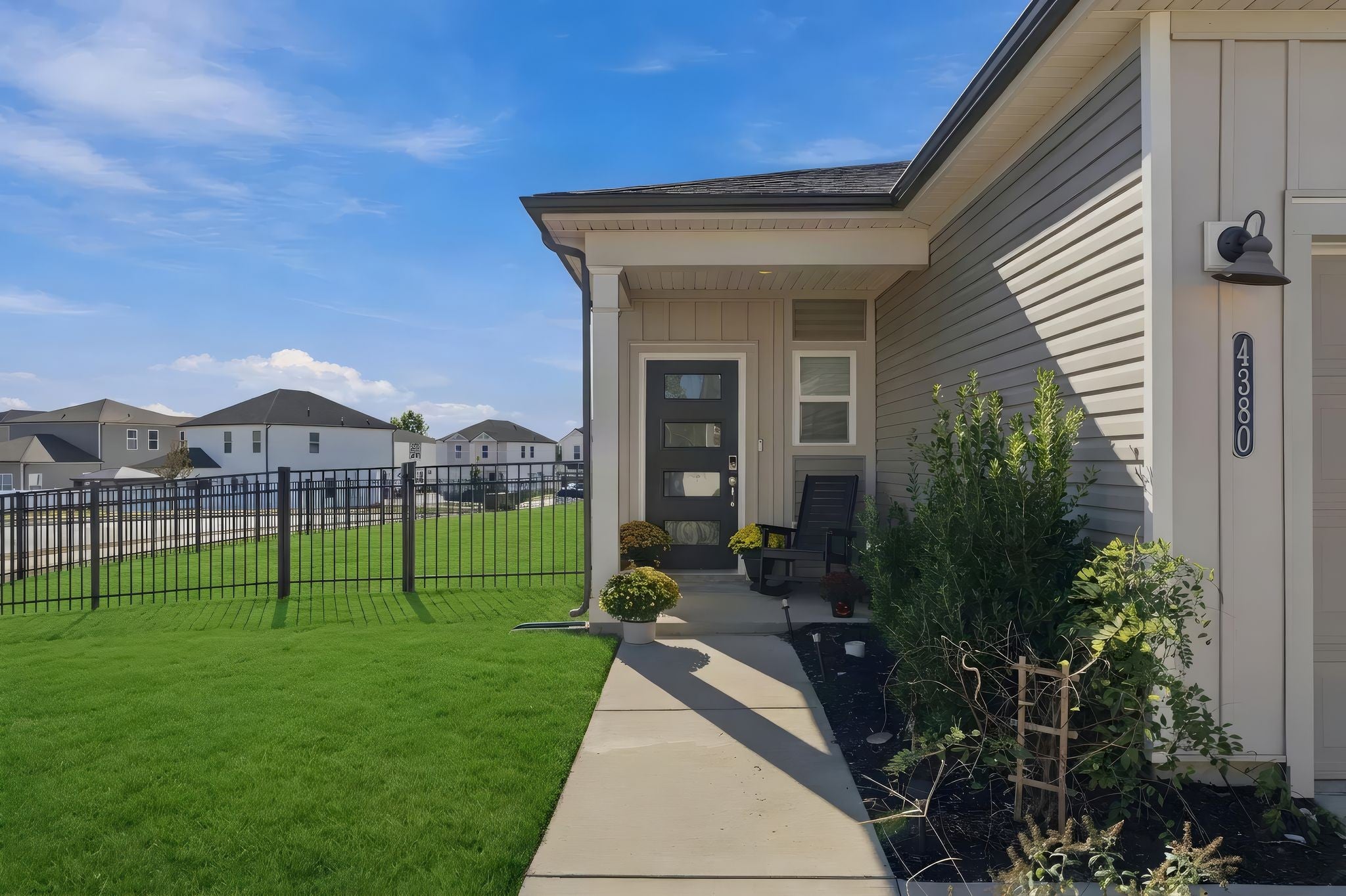 4380 Skyridge Dr