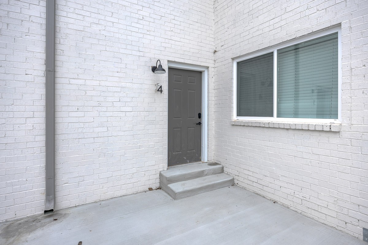 Middle Tennessee Properties 2 2129 Acklen Ave 12
