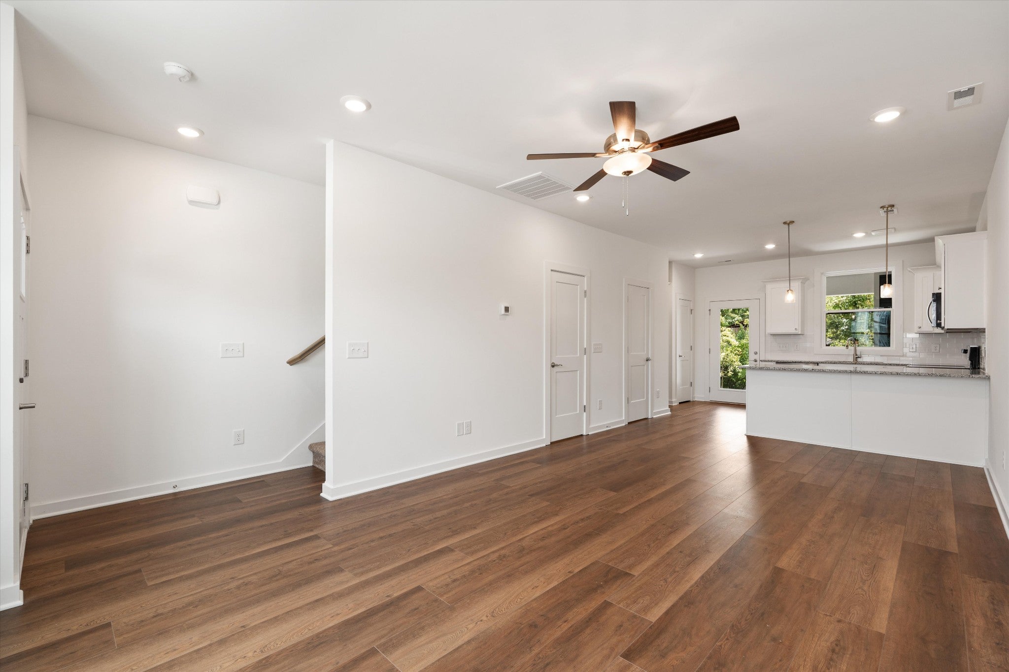 1170 S Dickerson Rd 25